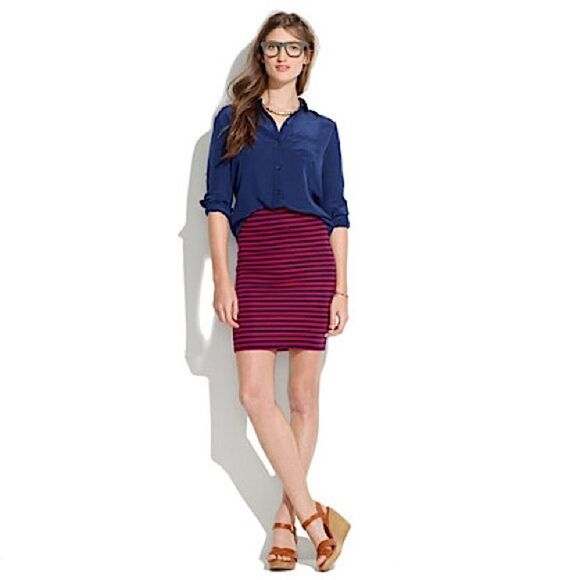 Madewell Striped Downtown Ponte Knit Pencil Skirt Size, red blue, small S - Picture 2 of 8